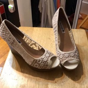 American eagle lace wedges